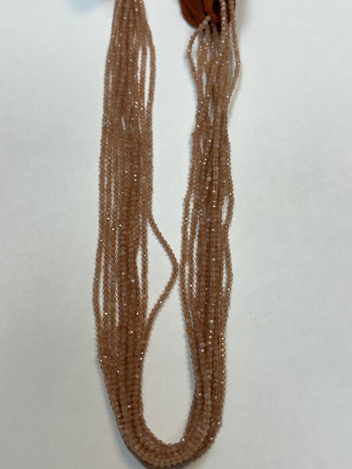 Moonstone, PEACH MOONSTONE ROUND FACETED 2-3mm