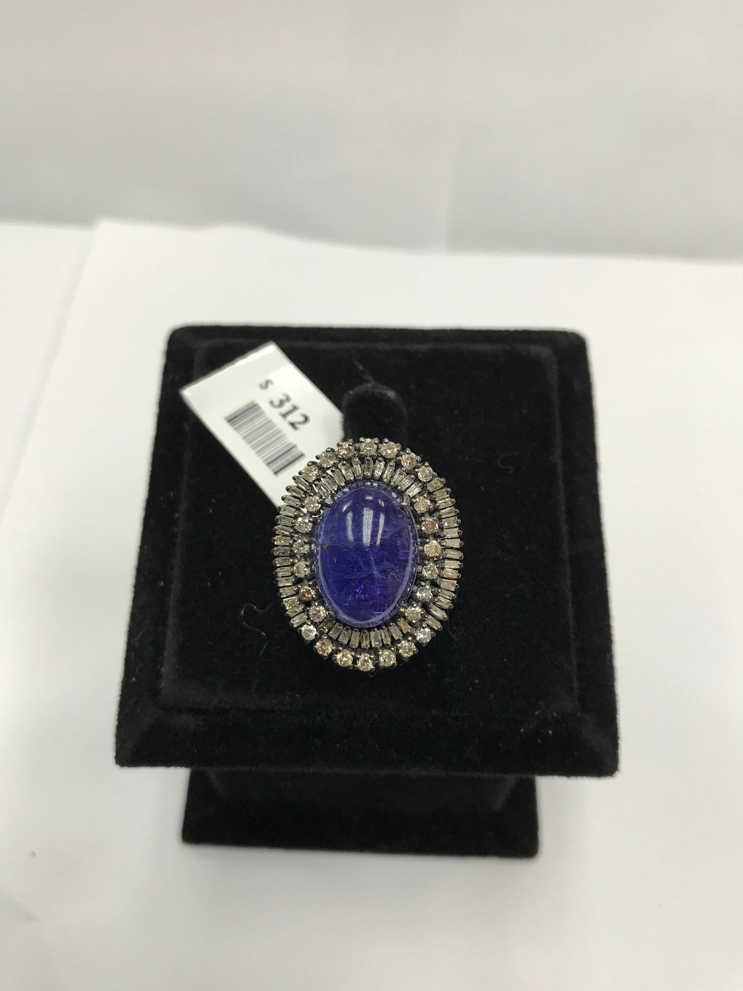 Tanzanite and Diamond Ring