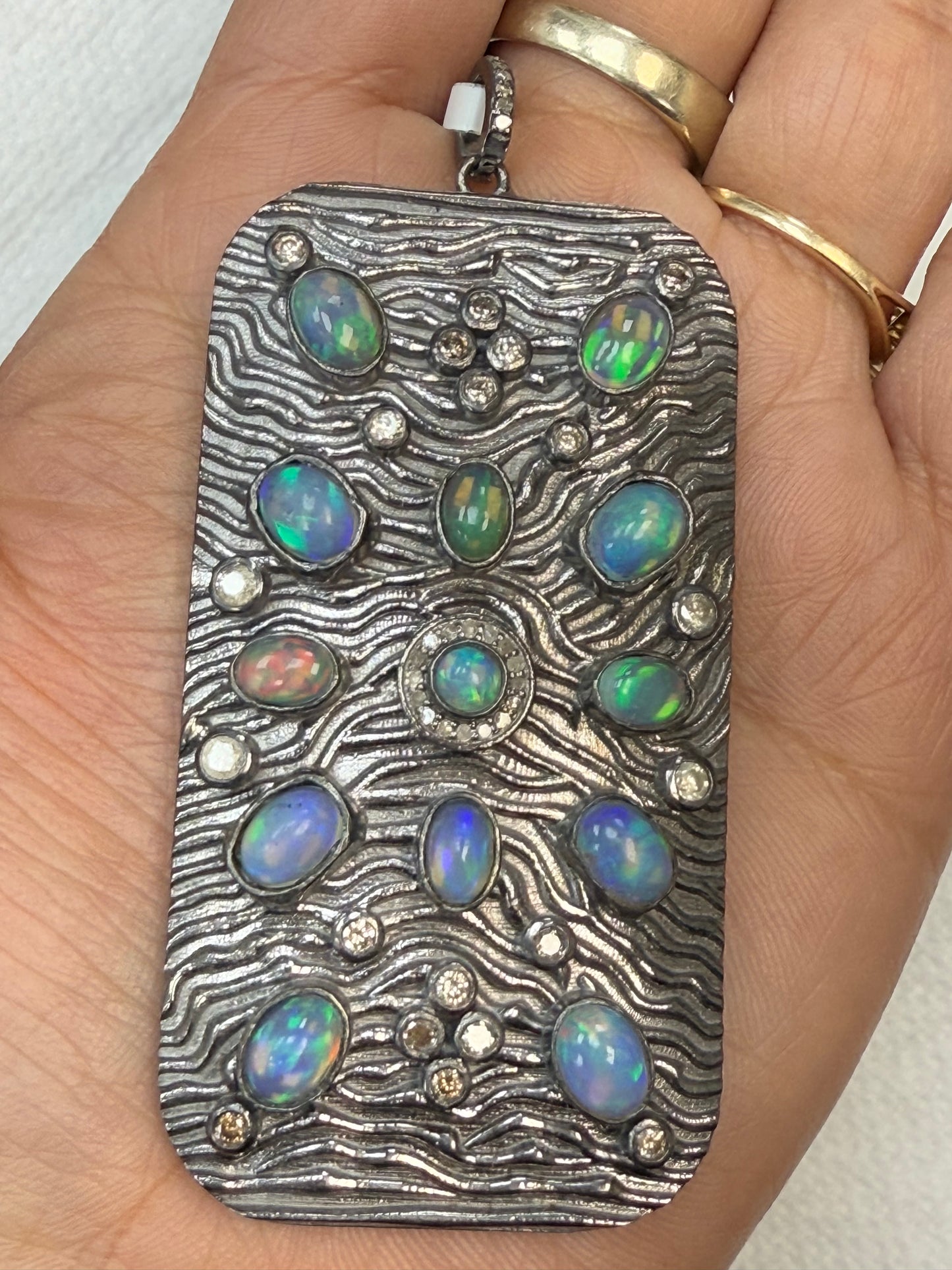 Star Shape diamond Pendant With Diamond Slice