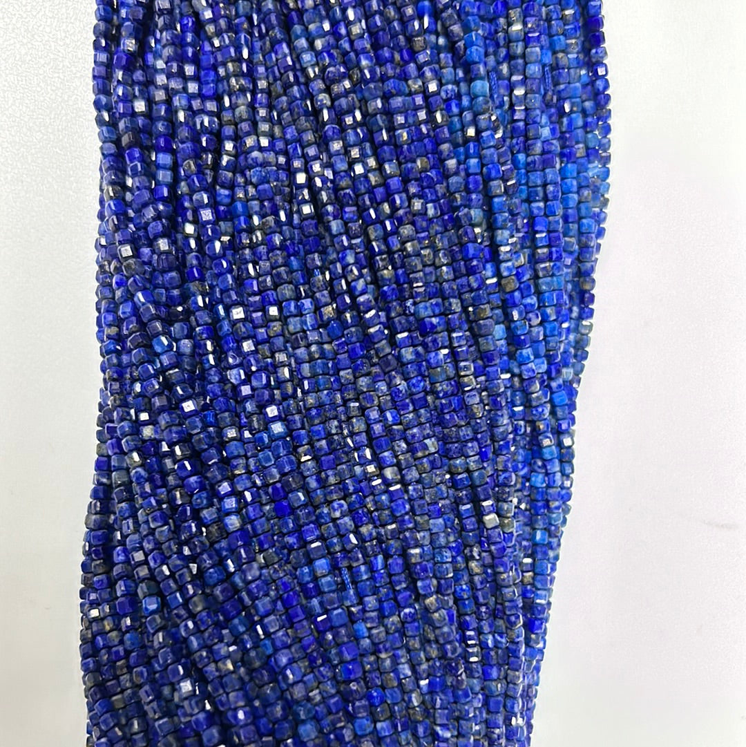 Lapise Faceted Square