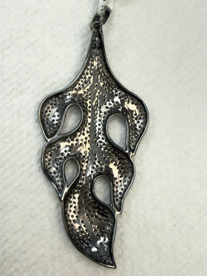 Long Leaf Shape diamond Pendant