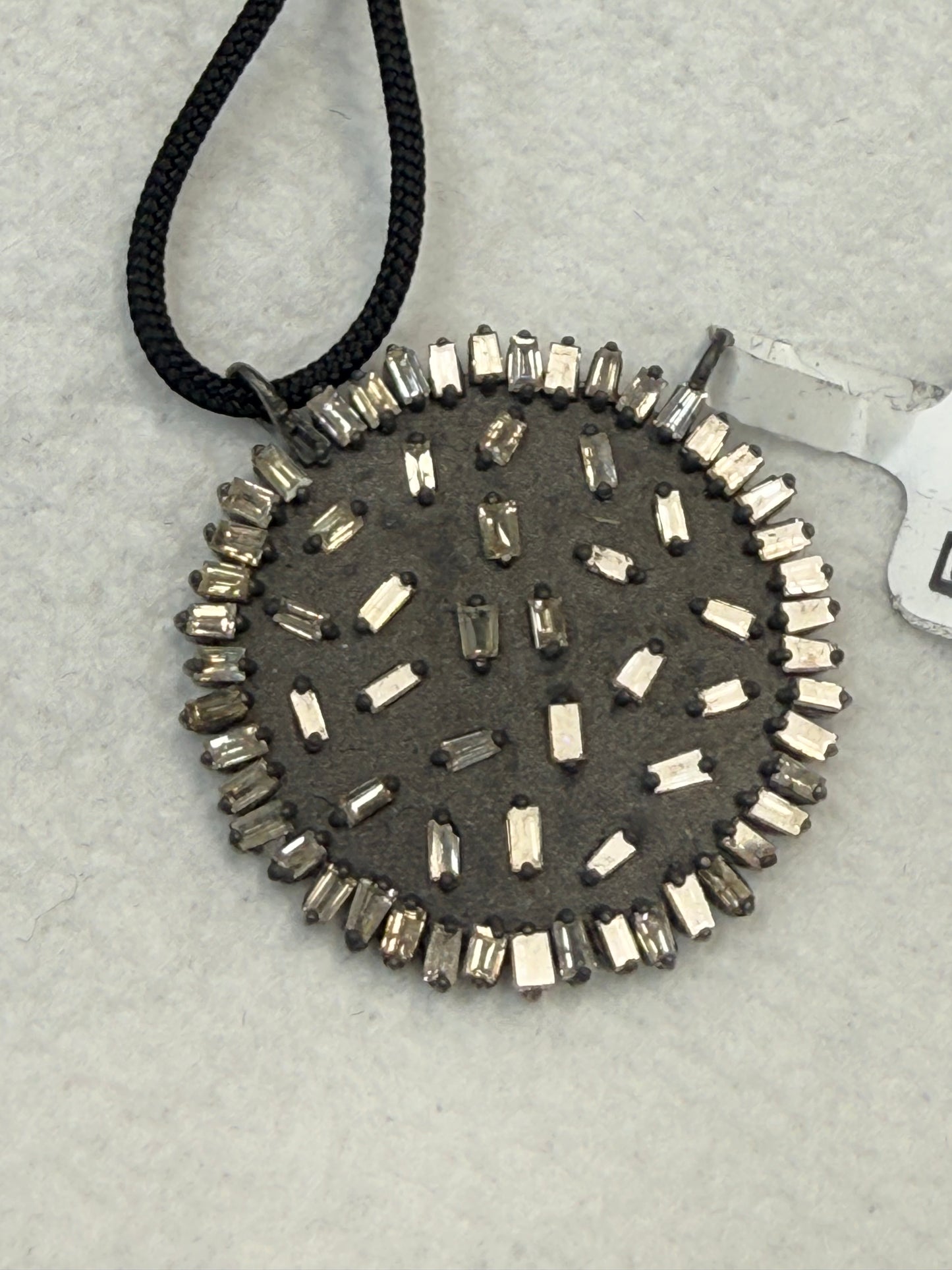 Matte Baguettes Round Diamond Pendant