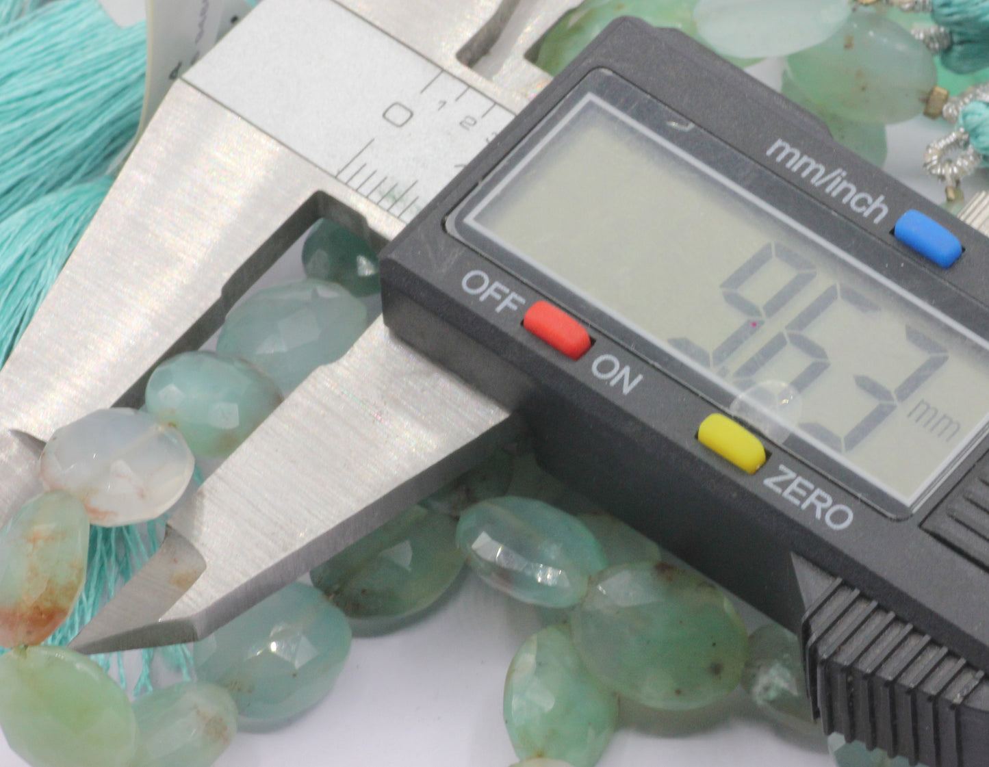Chalcedony,Aqua Chalcedony Faceted Oval Beads