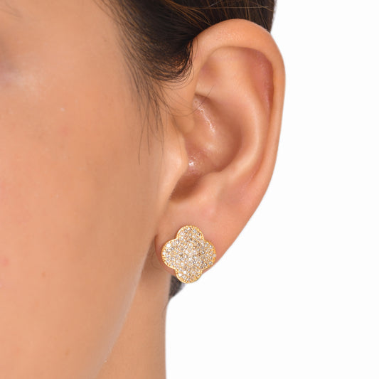 14k Solid Gold Diamond Stud Earring.14k Solid Gold Diamond Earring..