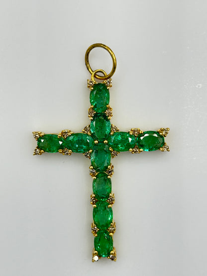 14K SOLID GOLD CROSS PENDANT WITH BLUE SAPPHIRE AND DIAMONDS