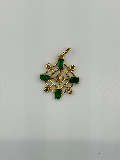 14k Solid Gold Diamond Pendants With Emerald Stone