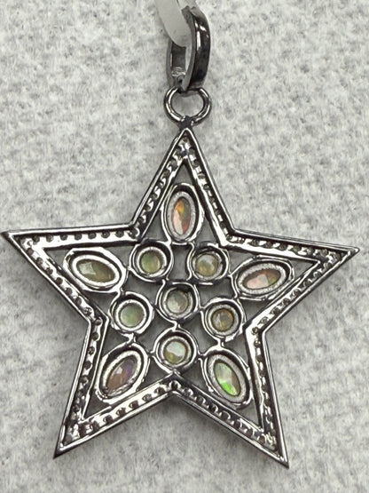 Star Pave Diamond Pendant