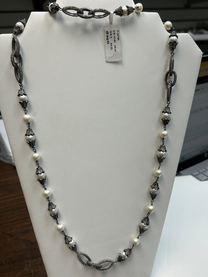 Pearl and Diamond Long Necklace