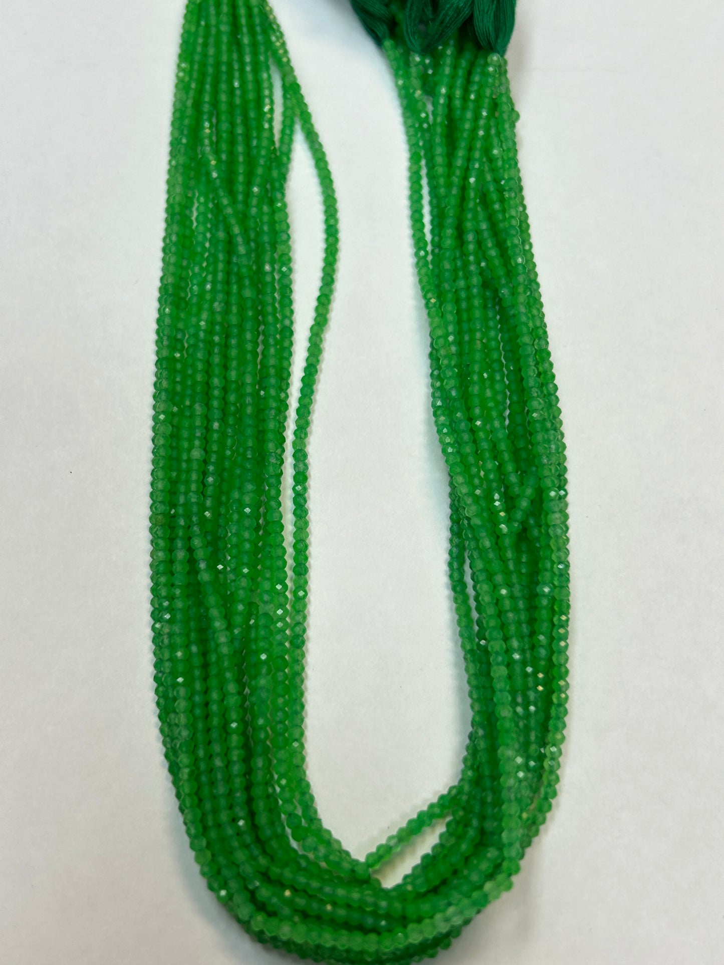 GREEN STONE ROUND FACETED 2-3mm