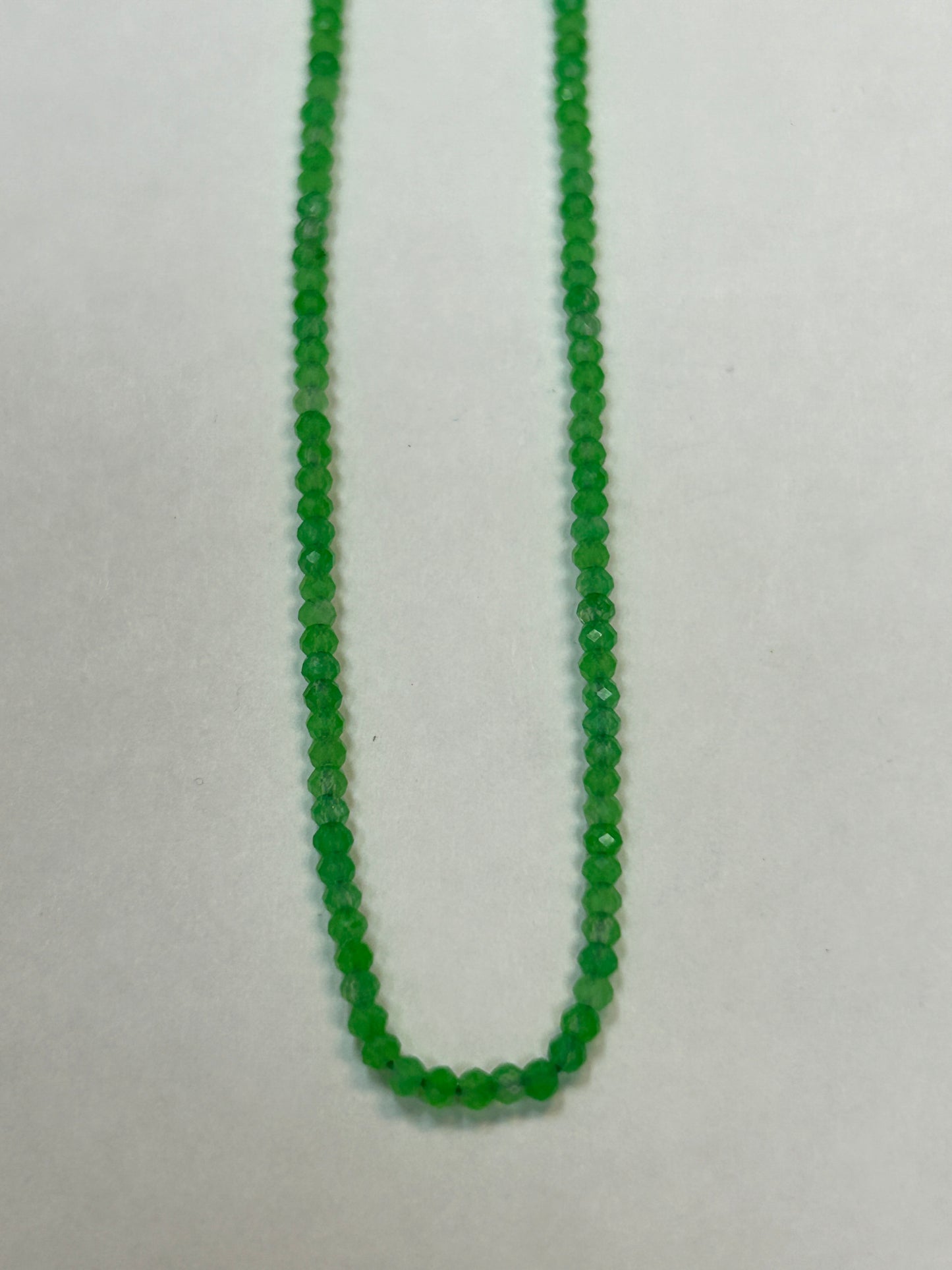 GREEN STONE ROUND FACETED 2-3mm