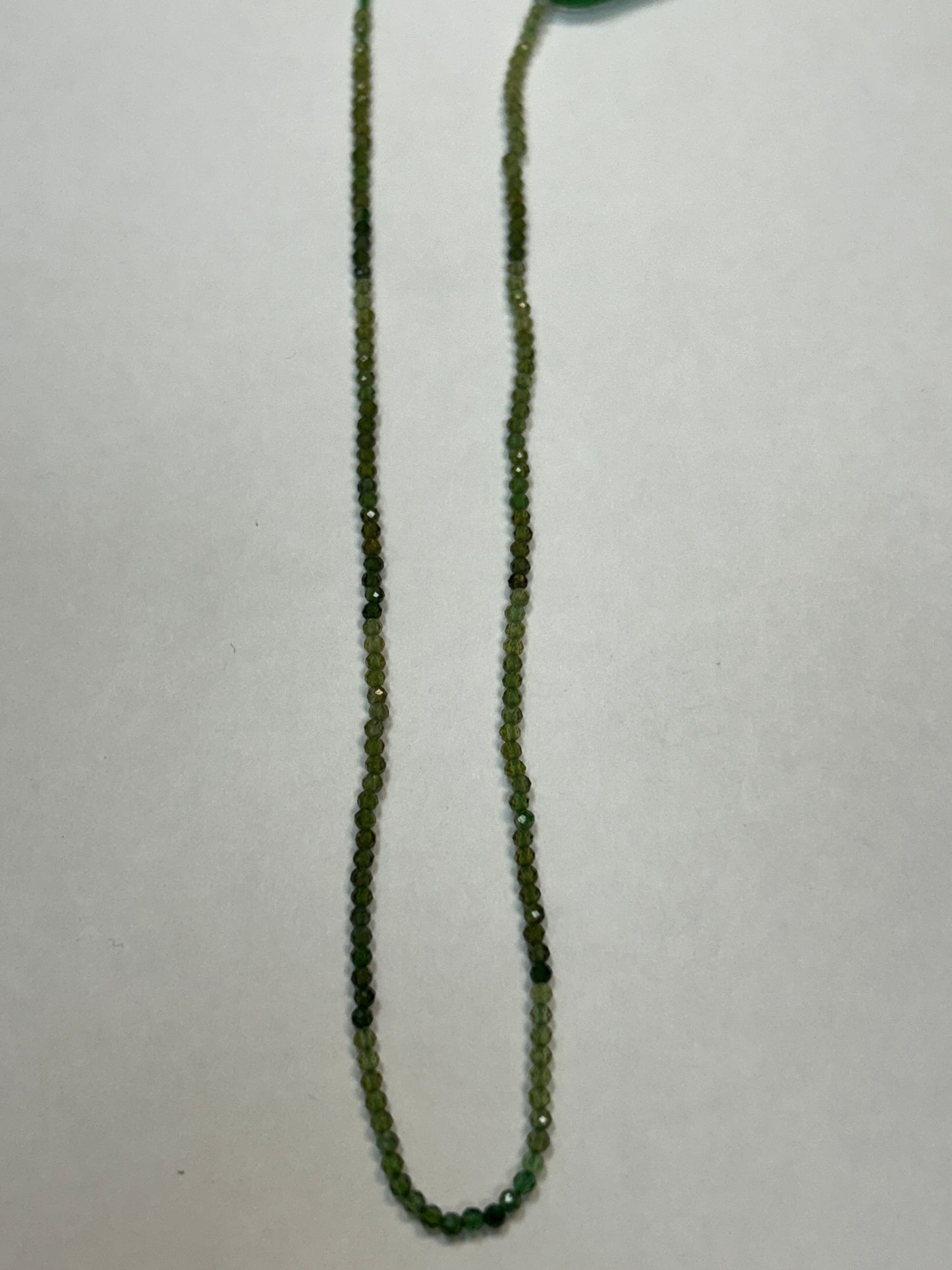 Tourmaline, GREEN TOURMALINE ROUND FACETED 2-3mm