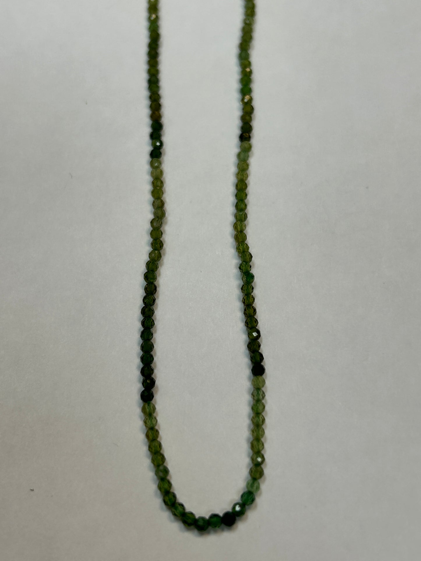 Tourmaline, GREEN TOURMALINE ROUND FACETED 2-3mm