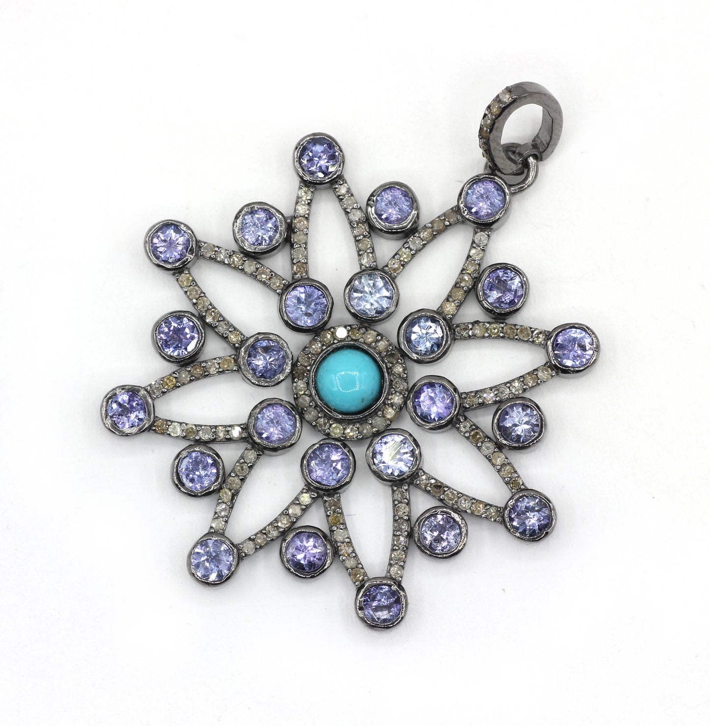 Star Pave Diamond Pendant
