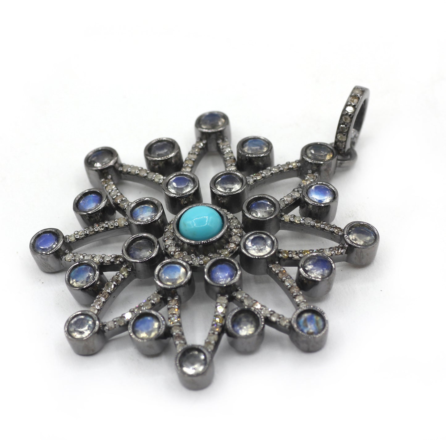 Star Pave Diamond Pendant