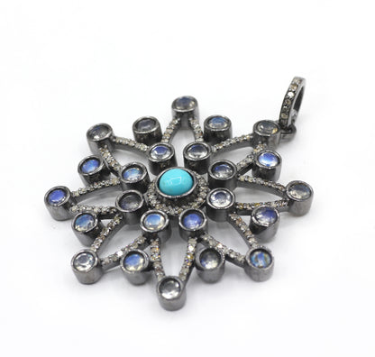 Star Pave Diamond Pendant