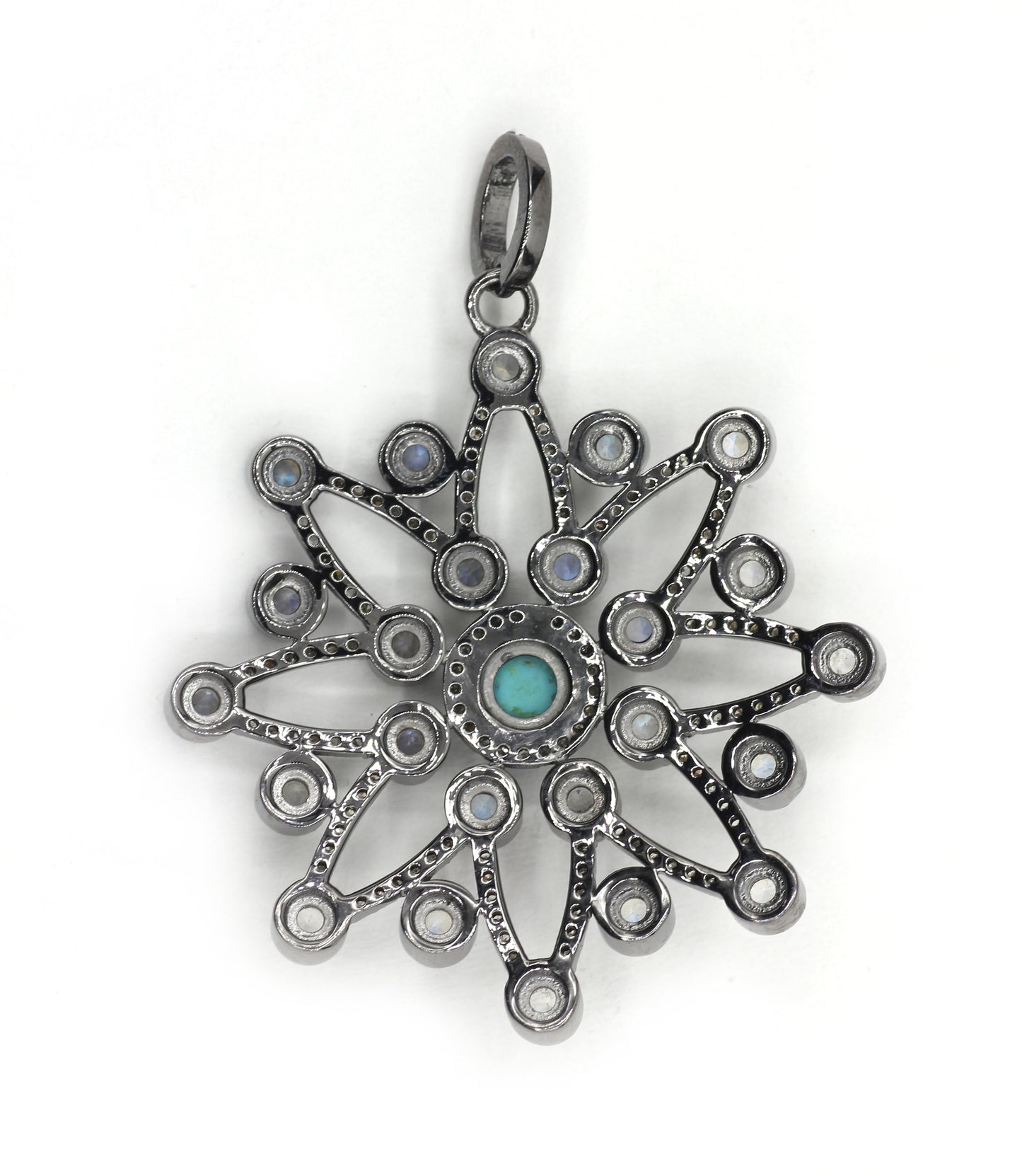 Star Pave Diamond Pendant