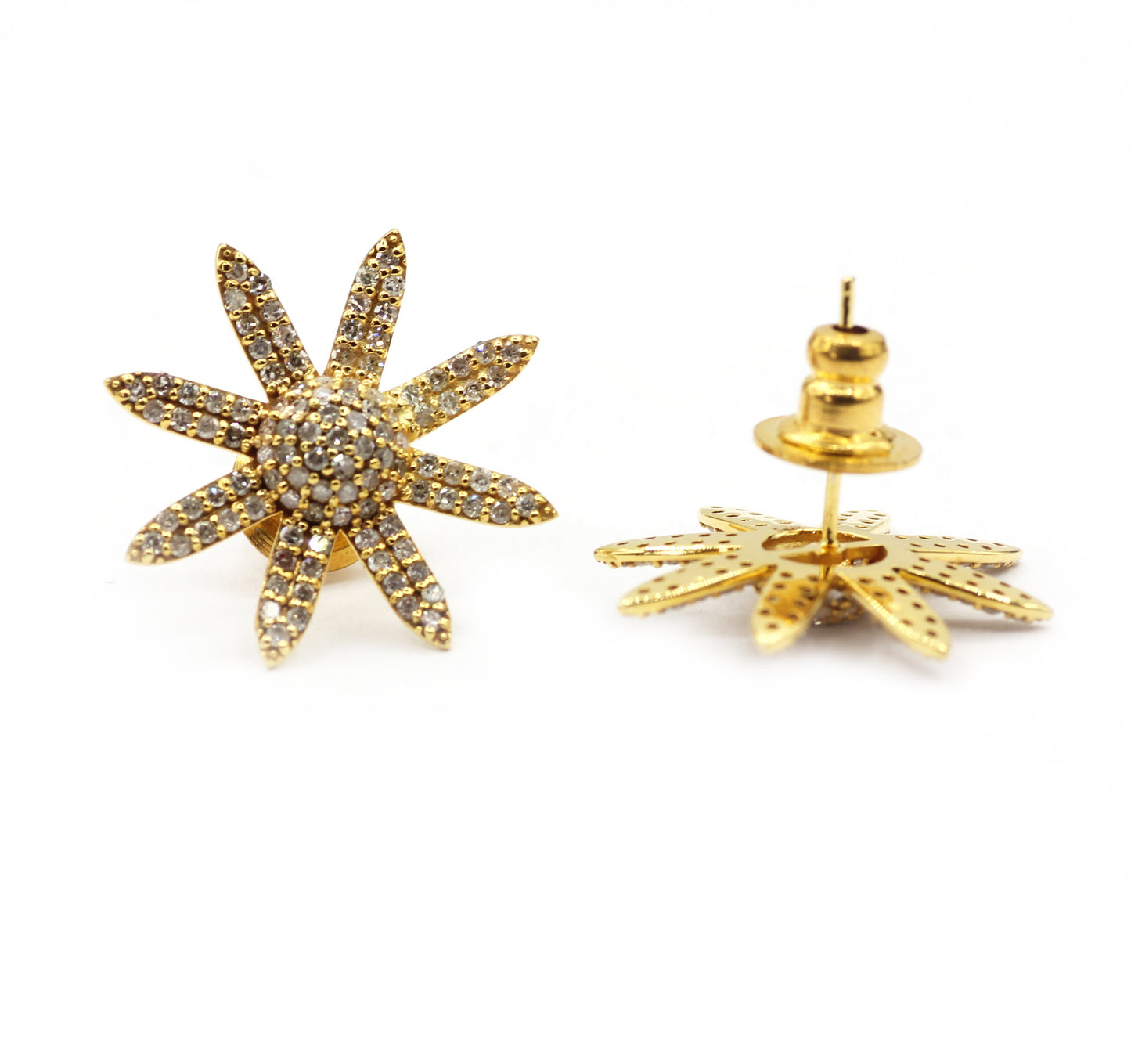 Flower 14k Solid Gold Diamond Earring.14k Solid Gold Diamond Earring..