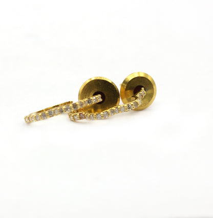 Loop 14k Solid Gold Diamond Earring.14k Solid Gold Diamond Earring..