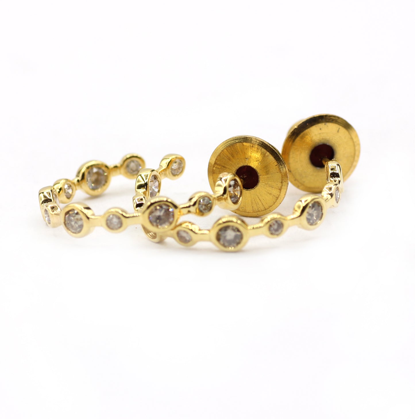 Loop 14k Solid Gold Diamond Earring.14k Solid Gold Diamond Earring..