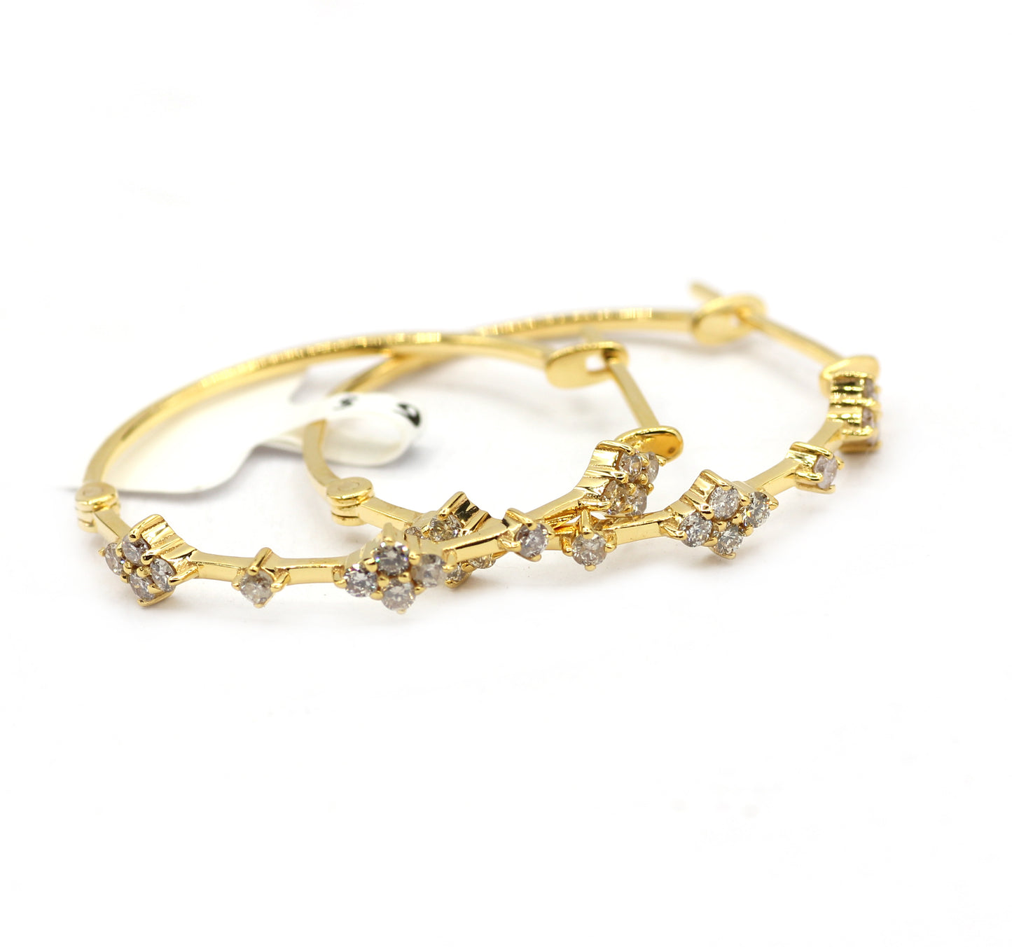 Hoop loop 14k Solid Gold Diamond Earring.14k Solid Gold Diamond Earring..