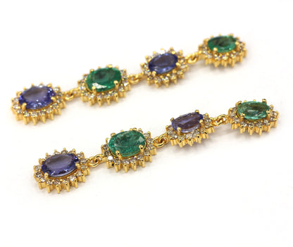 14k Solid Gold Diamond Earring.14k Solid Gold Diamond Earring..