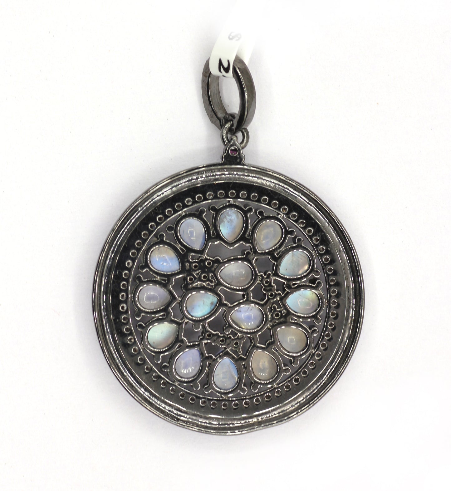 Round Shaped Diamond Pendant