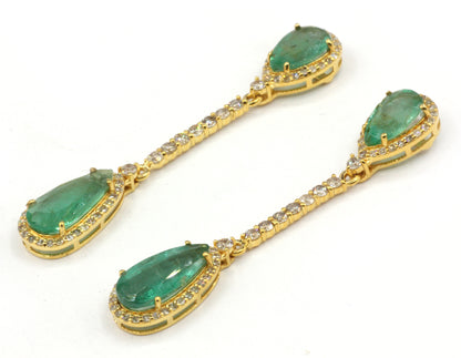 14k Solid Gold Diamond Earring.14k Solid Gold Diamond Earring..