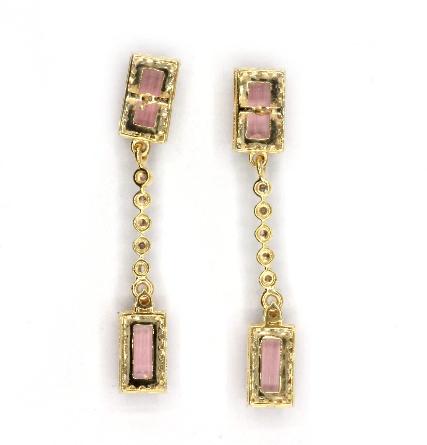 14k Solid Gold Diamond Earring.14k Solid Gold Diamond Earring..