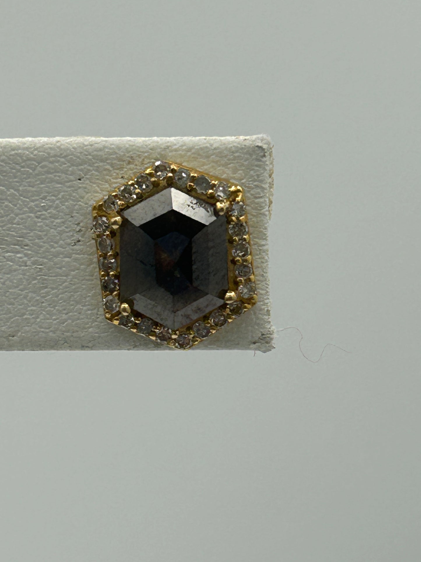 14k Solid Gold Diamond Earring