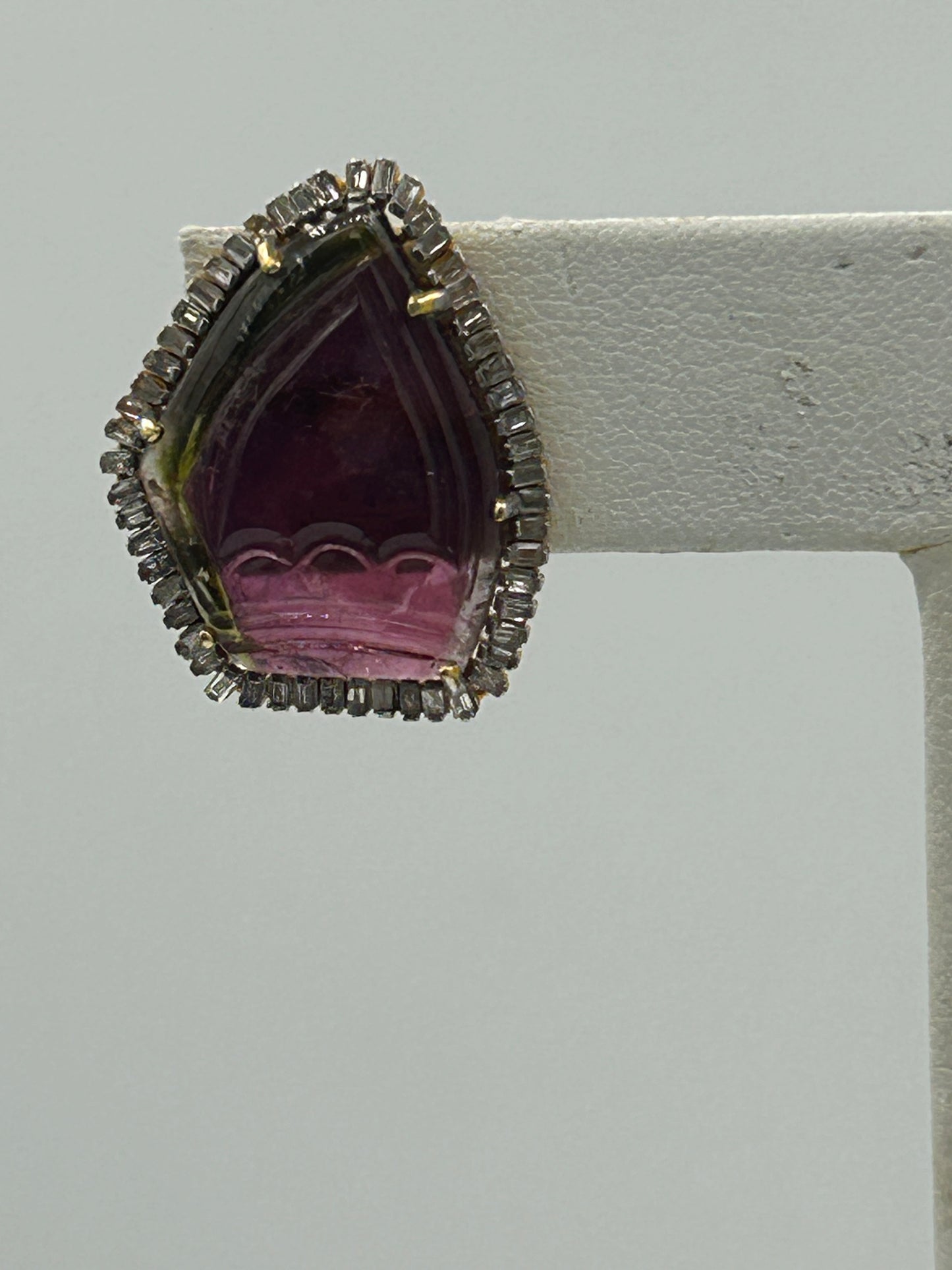 Pink Tourmaline 14k Solid Gold Diamond Earring.14k Solid Gold Diamond Earring..