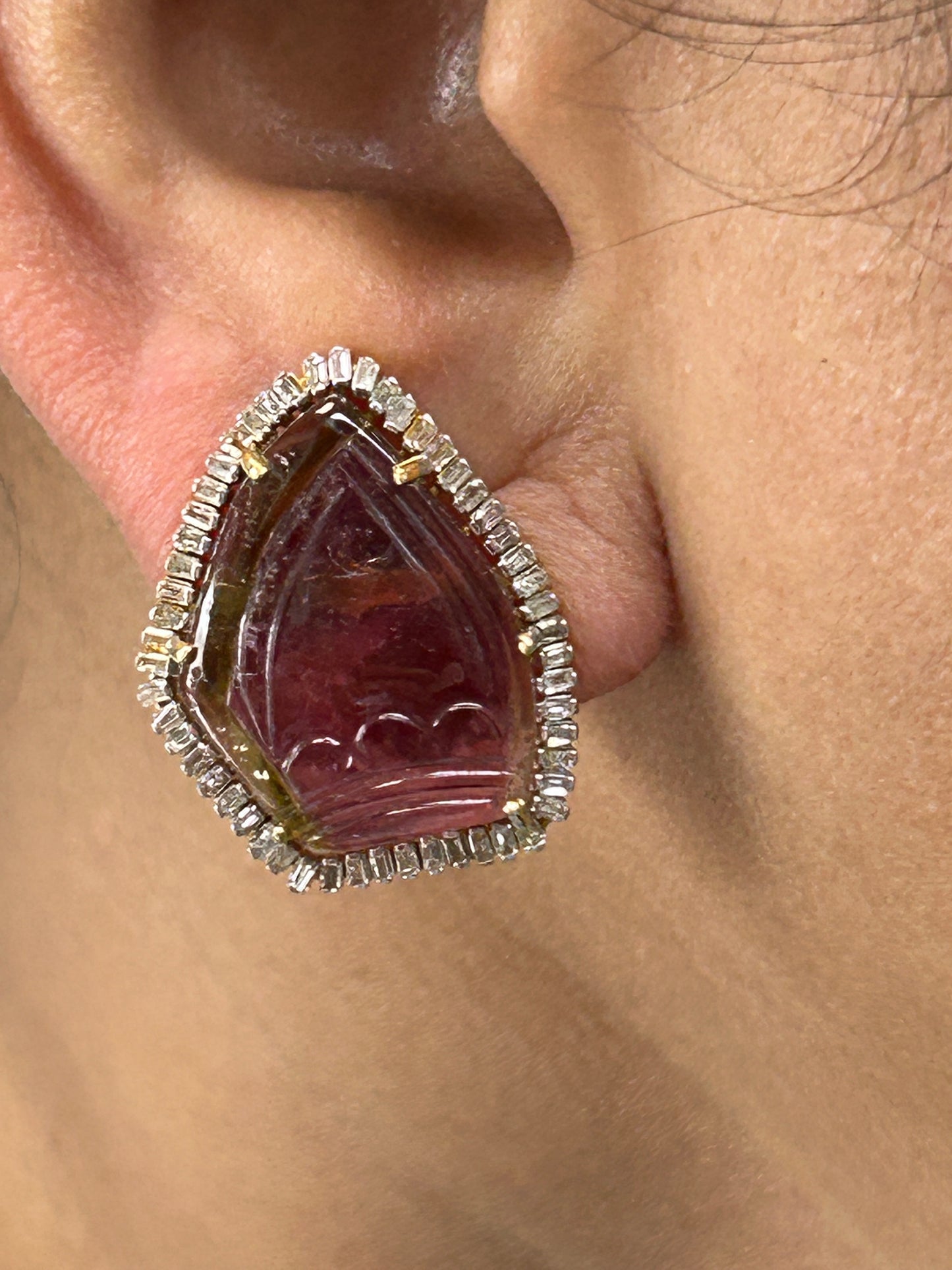 Pink Tourmaline 14k Solid Gold Diamond Earring.14k Solid Gold Diamond Earring..