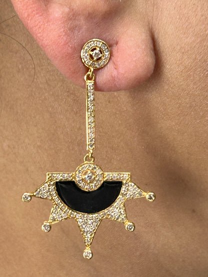 14k Solid Gold Diamond Earring.14k Solid Gold Diamond Earring..