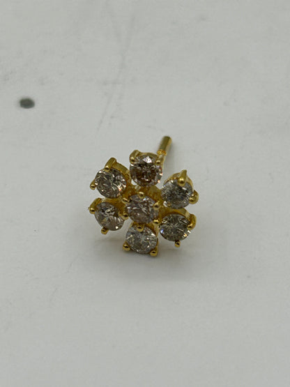 Round 14k Solid Gold Diamond Stud Earring.14k Solid Gold Diamond Earring..