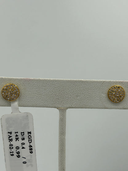 Round 14k Solid Gold Diamond Stud Earring.14k Solid Gold Diamond Earring..