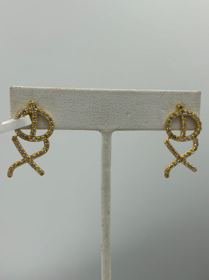 XO 14k Solid Gold Diamond Stud Earring.14k Solid Gold Diamond Earring..