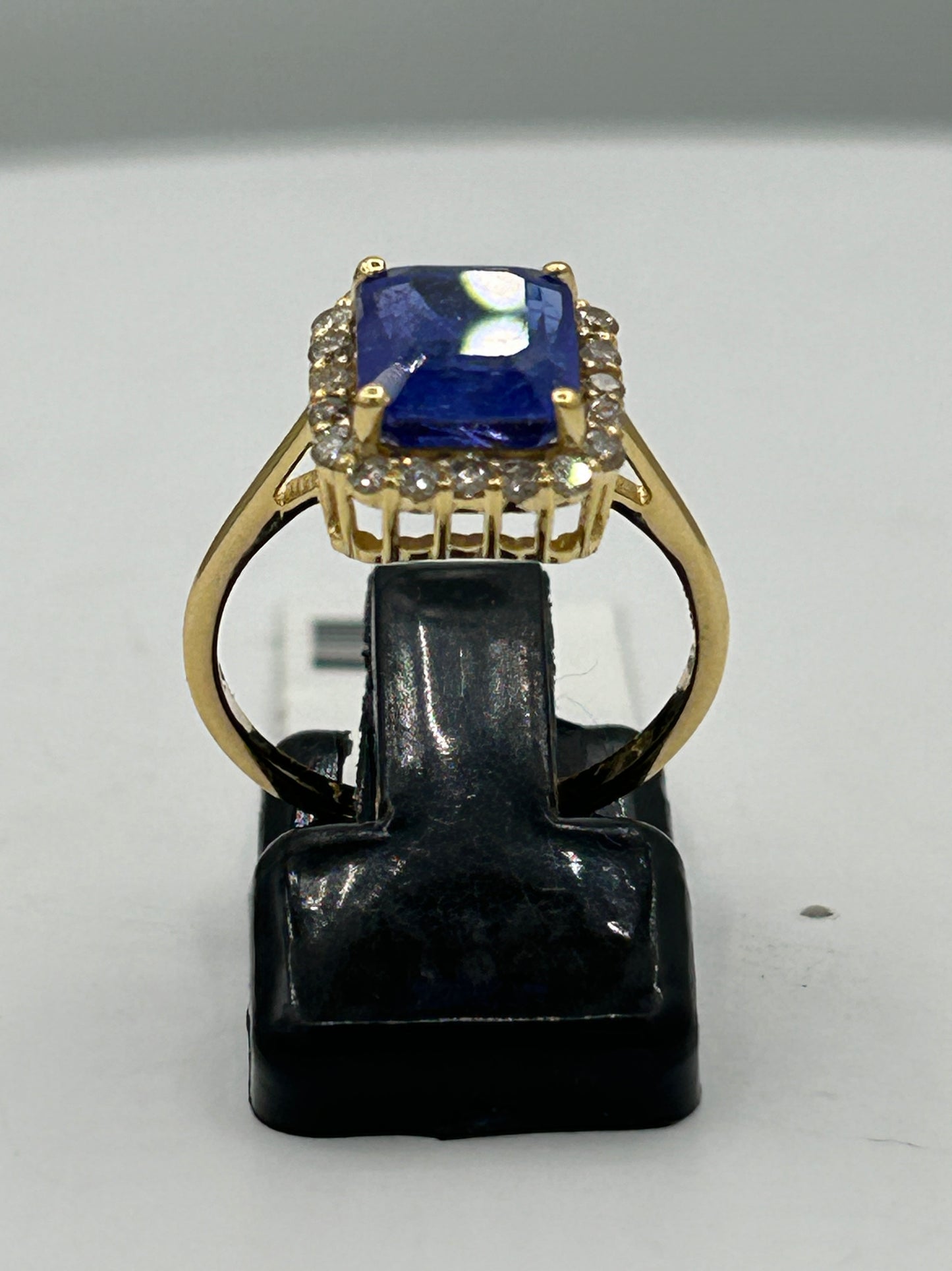 Tanzanite 14k Solid Gold Diamond Rings