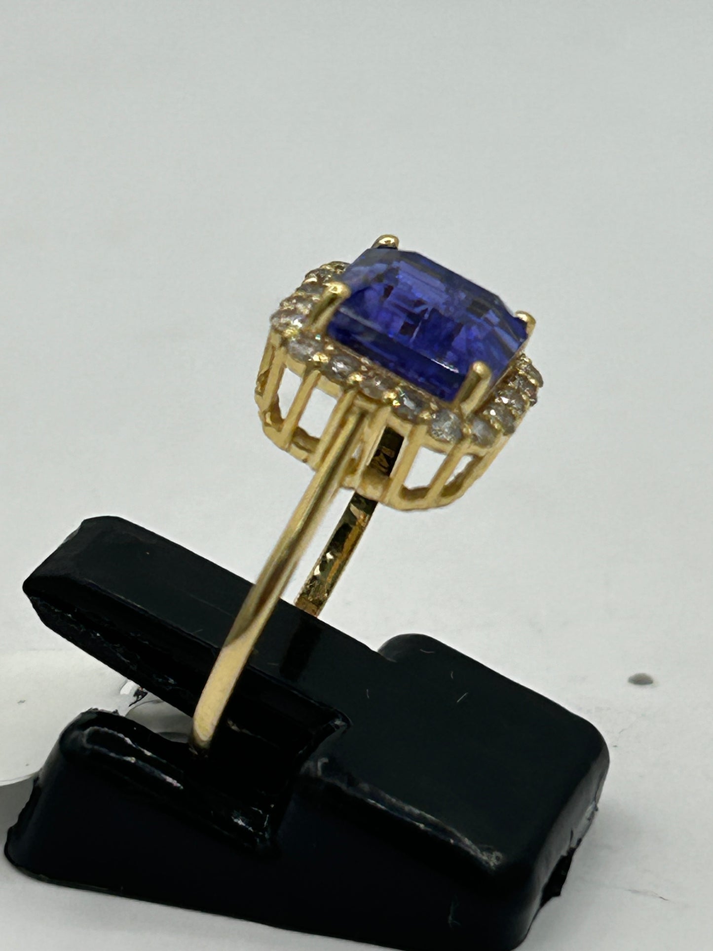 Tanzanite 14k Solid Gold Diamond Rings