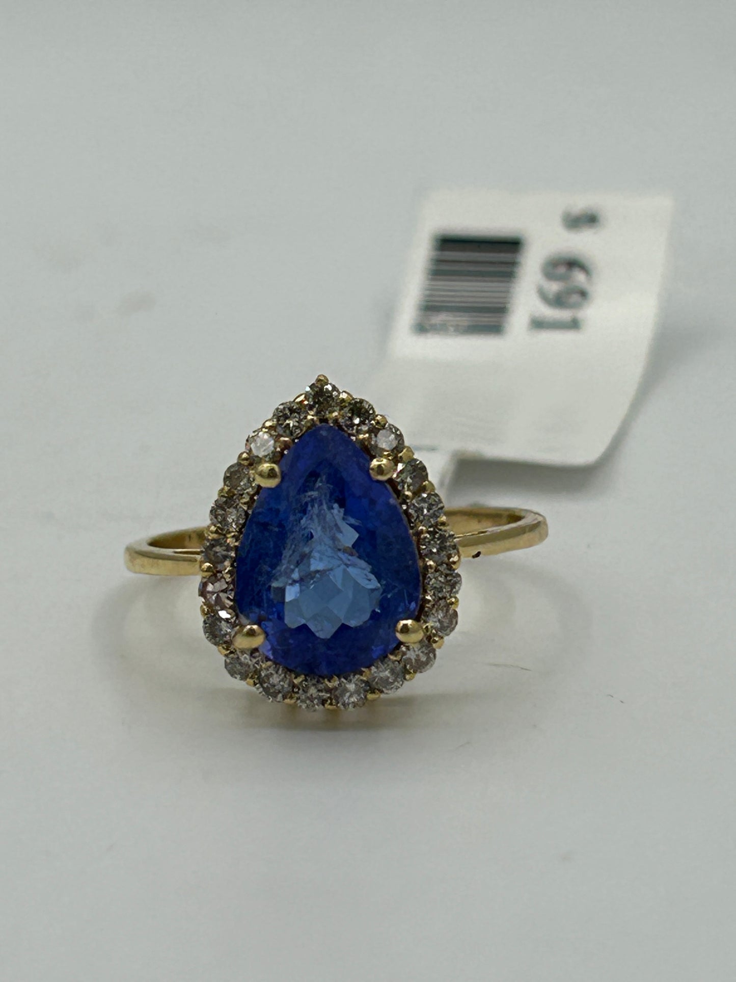 Tanzanite 14k Solid Gold Diamond Rings..