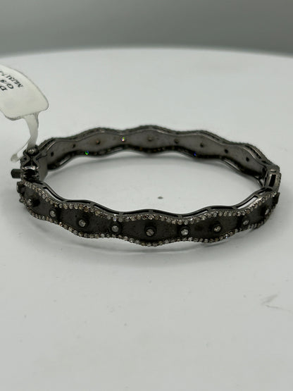 Sand Casting Diamond Bangle