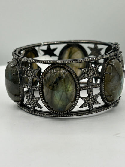Laborite Diamond Bangle