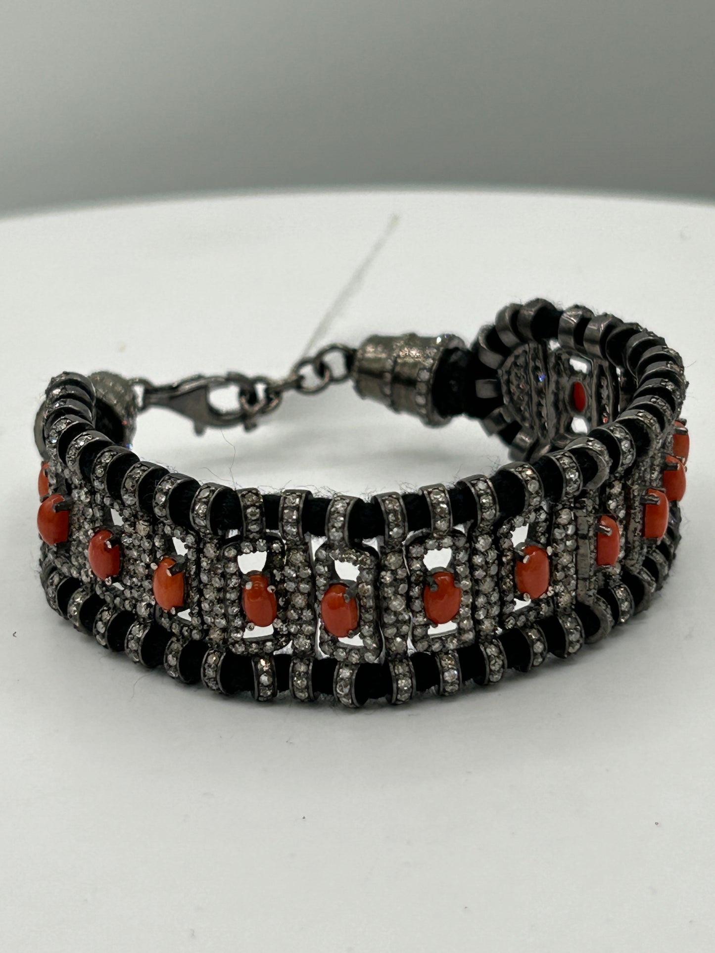Thread Coral Diamand Designer Bracelet