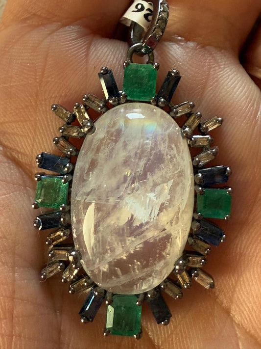 Oval Emerald baguette Diamond Pendant