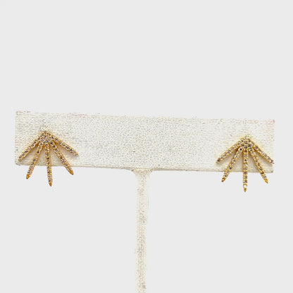 14k Solid Gold Diamond Stud Earring.14k Solid Gold Diamond Earring..