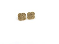 14k Solid Gold Diamond Stud Earring.14k Solid Gold Diamond Earring..