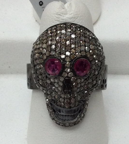 Pave Diamond Skull Ring with Blue Sapphire eye, Skull Ring with Blue Sapphire Eye Pave Diamond Ring, oxidized Silver, Gorgeous Piece aprox 22 x  18mm ( 1.32'')