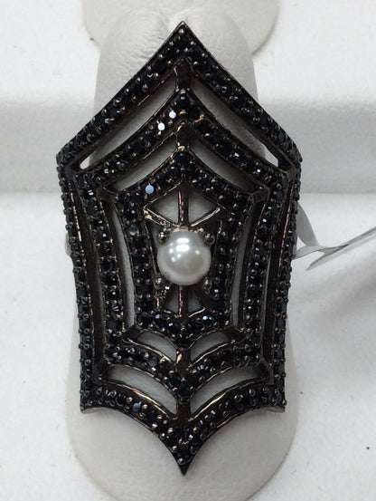 Web Net Black Spinel Ring