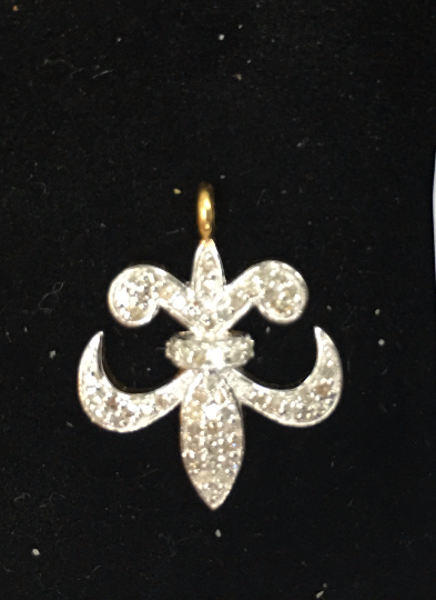 14K Solid Gold Diamond Fleur Di Lis Shape Pendants. Approx Size 0.88 "(22 x 18 mm)