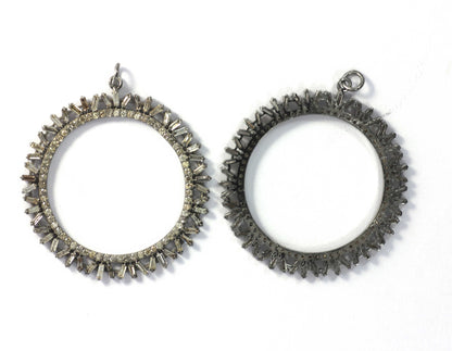 Round Shape Baguette Diamond Pendant