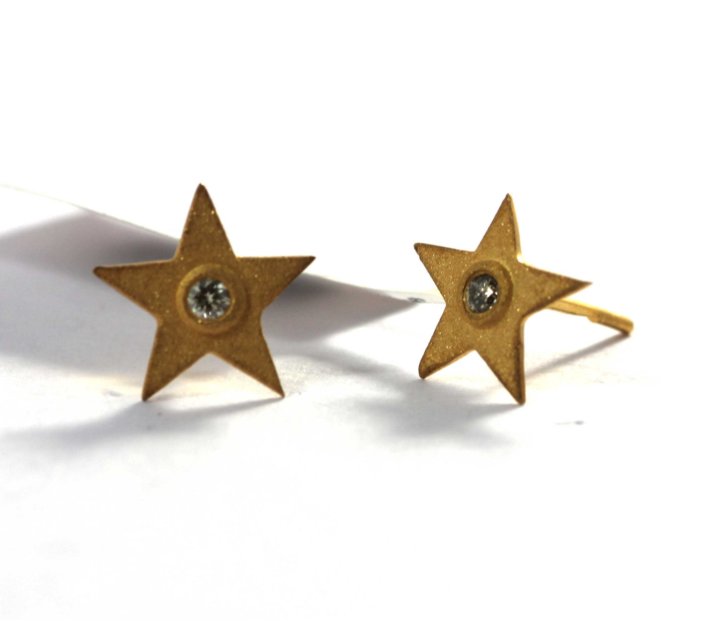 Diamond Earrings studs. Genuine handmade pave diamond Earrings studs.
