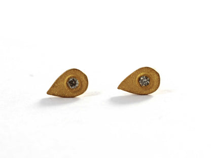Diamond Earrings studs. Genuine handmade pave diamond Earrings studs.